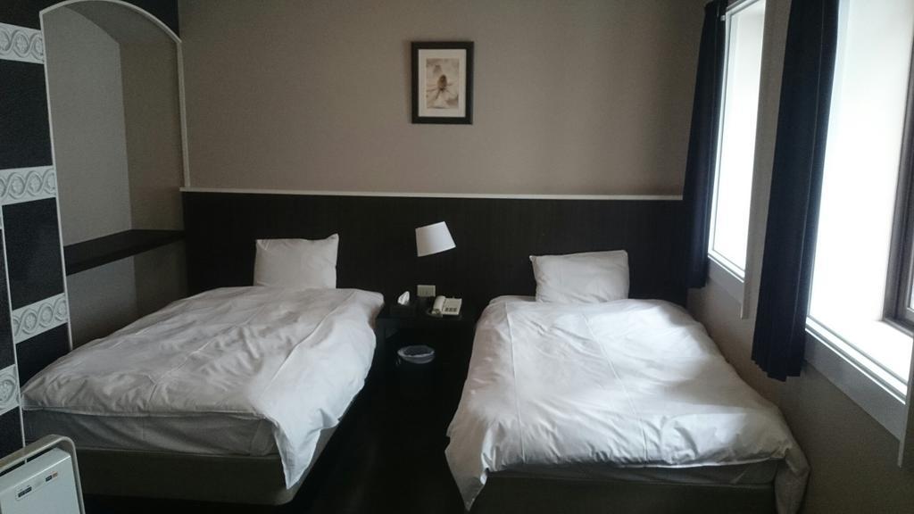 Milago Stylish Hotel Juso Osaka Bagian luar foto