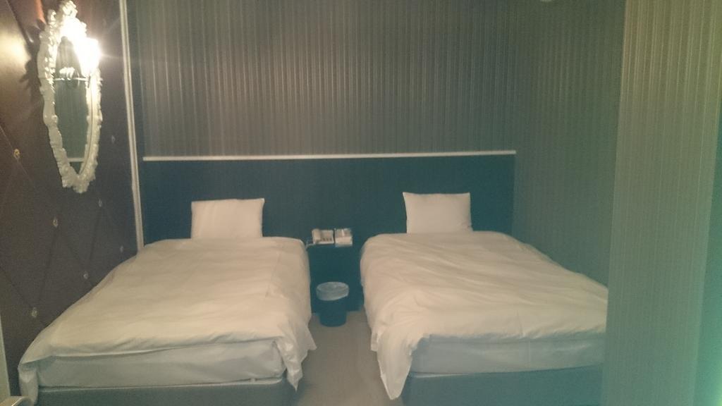 Milago Stylish Hotel Juso Osaka Bagian luar foto