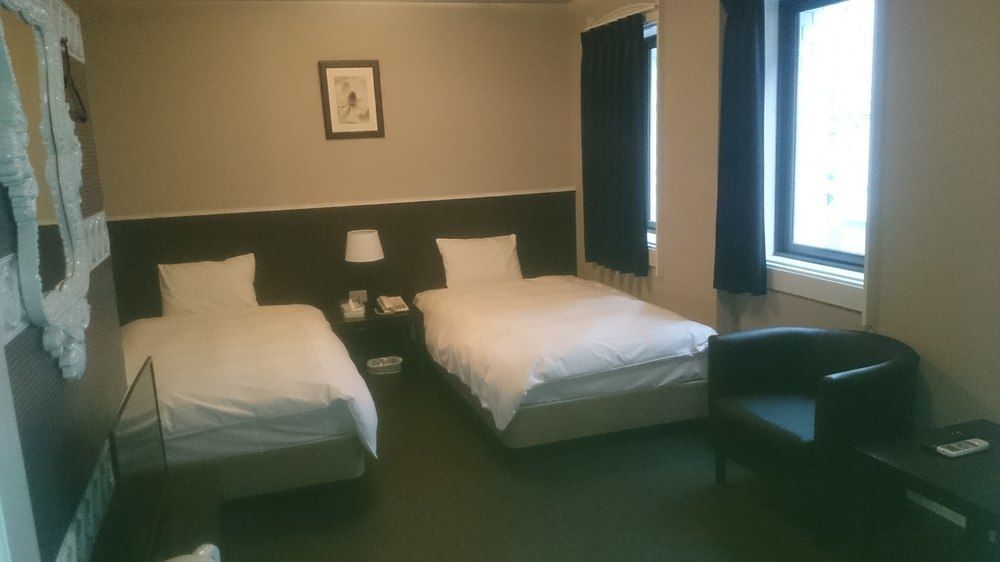 Milago Stylish Hotel Juso Osaka Bagian luar foto